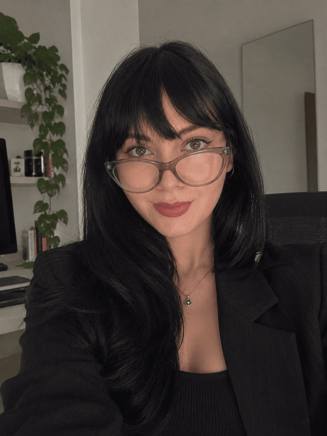Retrato de Desirée, profesora de inglés